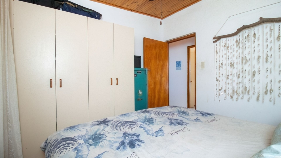 4 Bedroom Property for Sale in Pearly Beach Western Cape